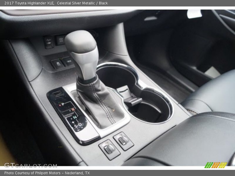  2017 Highlander XLE 8 Speed ECT-i Automatic Shifter