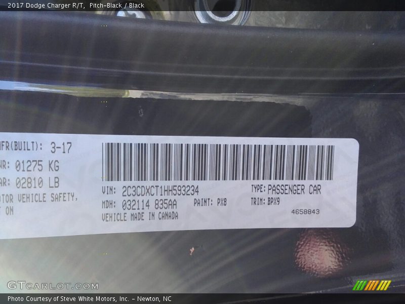 Pitch-Black / Black 2017 Dodge Charger R/T