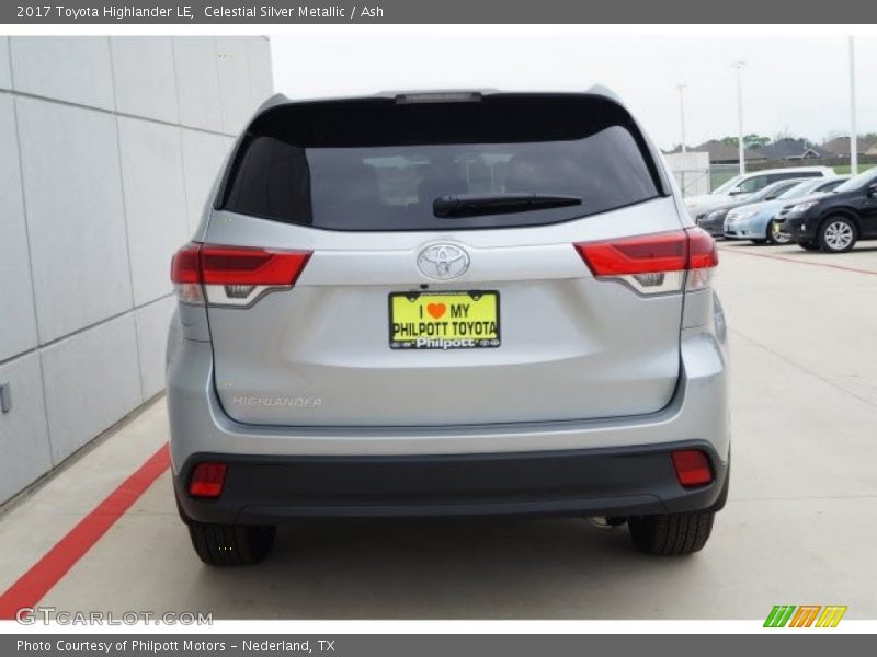 Celestial Silver Metallic / Ash 2017 Toyota Highlander LE