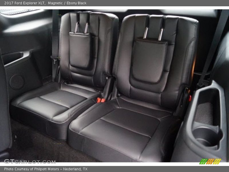 Magnetic / Ebony Black 2017 Ford Explorer XLT