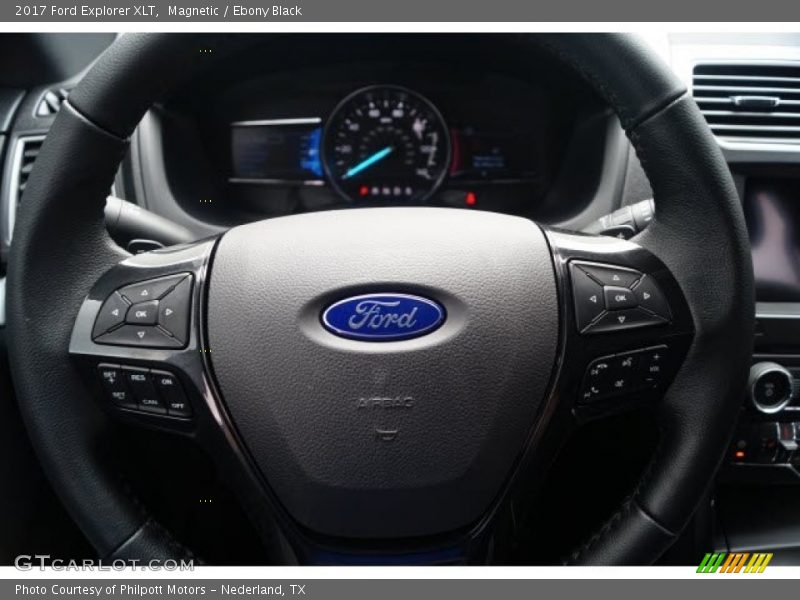 Magnetic / Ebony Black 2017 Ford Explorer XLT