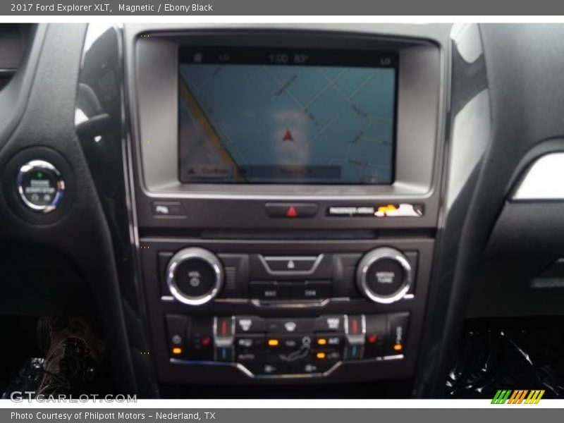 Magnetic / Ebony Black 2017 Ford Explorer XLT