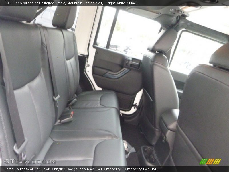 Bright White / Black 2017 Jeep Wrangler Unlimited Smoky Mountain Edition 4x4