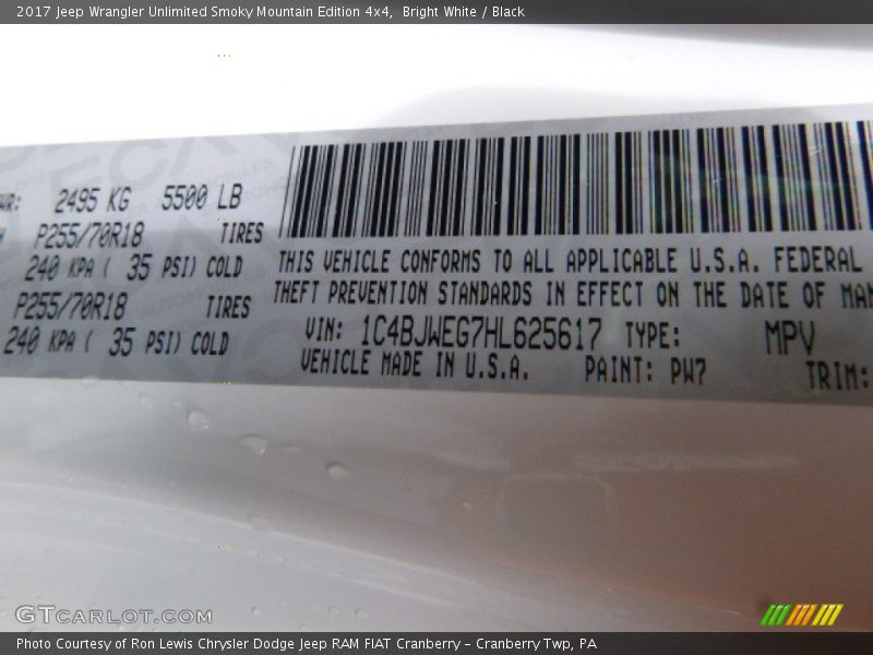 Bright White / Black 2017 Jeep Wrangler Unlimited Smoky Mountain Edition 4x4