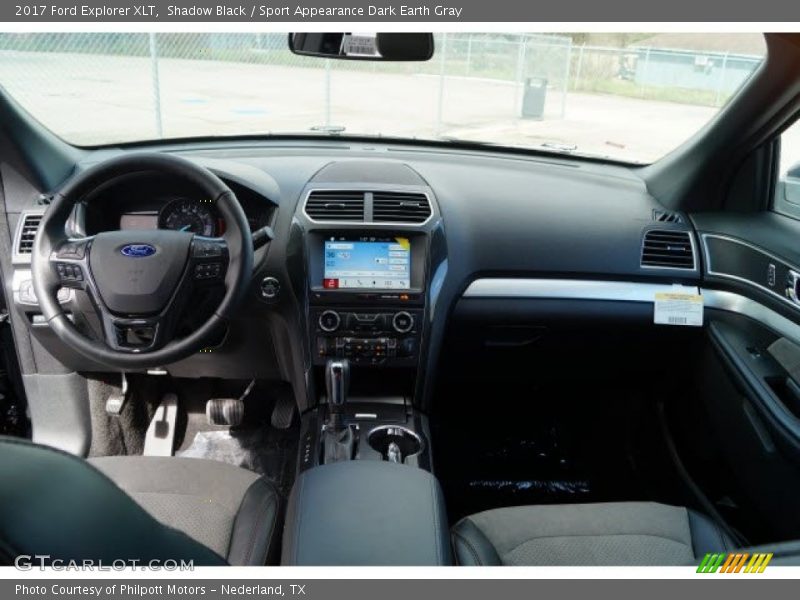 Shadow Black / Sport Appearance Dark Earth Gray 2017 Ford Explorer XLT