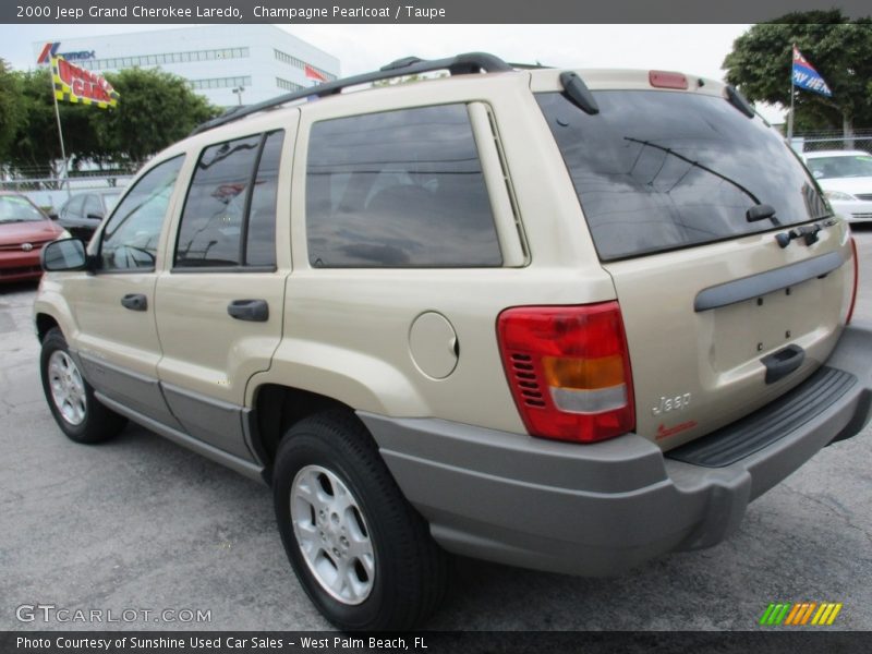 Champagne Pearlcoat / Taupe 2000 Jeep Grand Cherokee Laredo