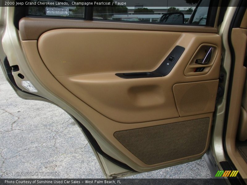 Champagne Pearlcoat / Taupe 2000 Jeep Grand Cherokee Laredo