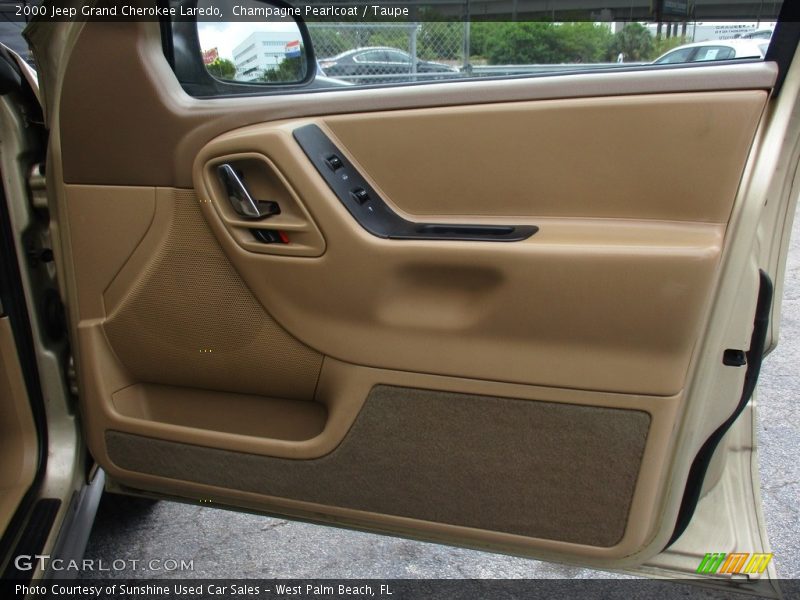 Champagne Pearlcoat / Taupe 2000 Jeep Grand Cherokee Laredo