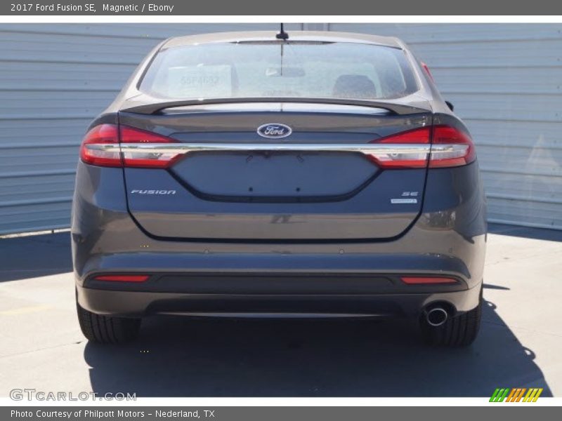 Magnetic / Ebony 2017 Ford Fusion SE