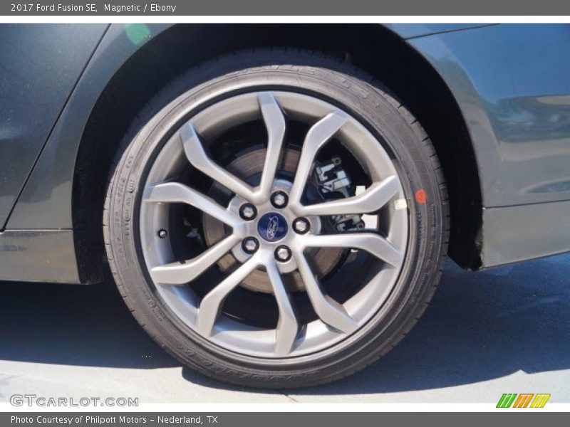 Magnetic / Ebony 2017 Ford Fusion SE