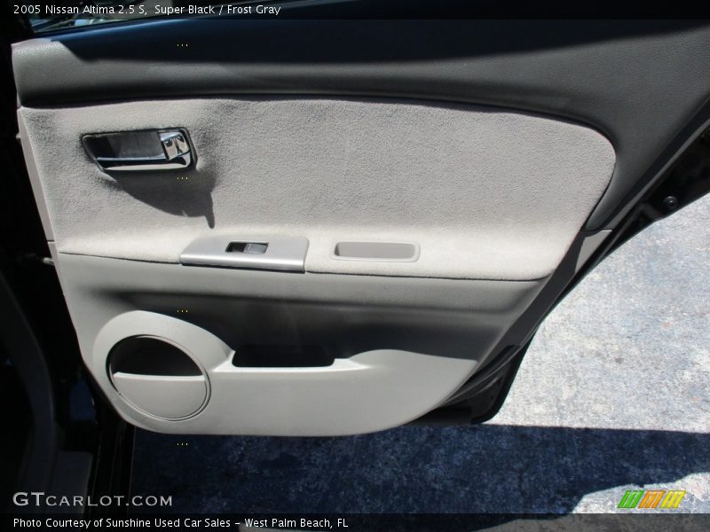 Super Black / Frost Gray 2005 Nissan Altima 2.5 S