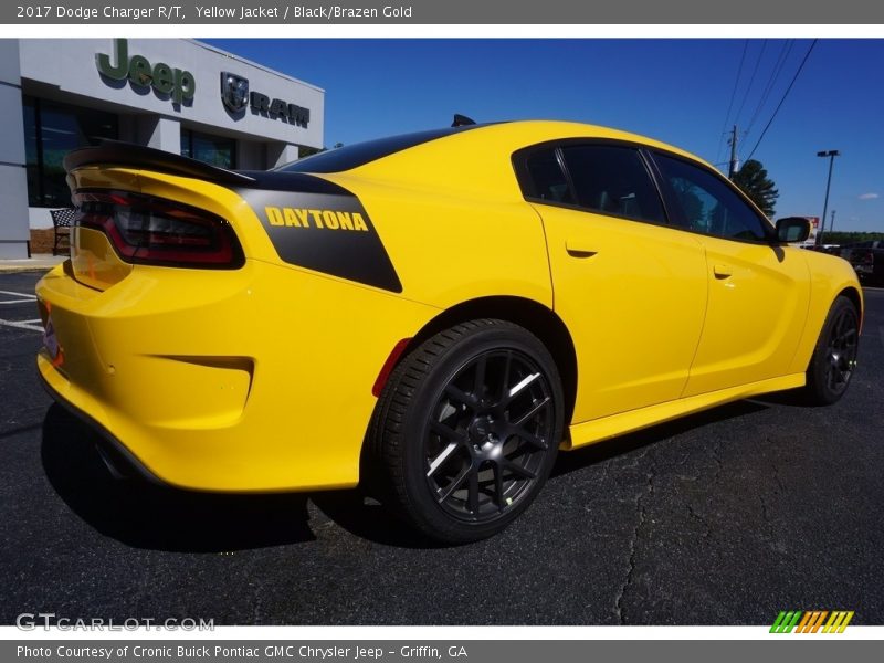 Yellow Jacket / Black/Brazen Gold 2017 Dodge Charger R/T