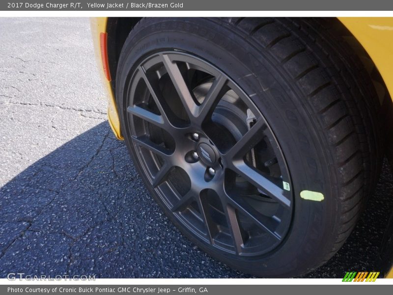 Yellow Jacket / Black/Brazen Gold 2017 Dodge Charger R/T