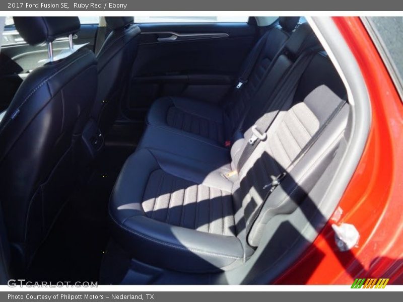 Ruby Red / Ebony 2017 Ford Fusion SE