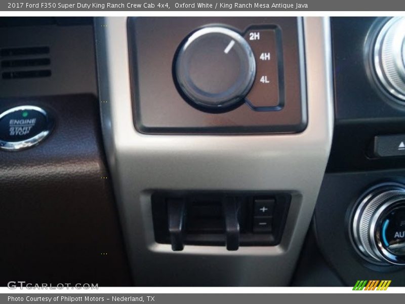 Oxford White / King Ranch Mesa Antique Java 2017 Ford F350 Super Duty King Ranch Crew Cab 4x4