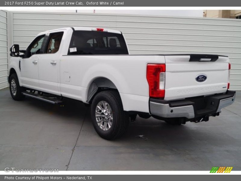 Oxford White / Camel 2017 Ford F250 Super Duty Lariat Crew Cab