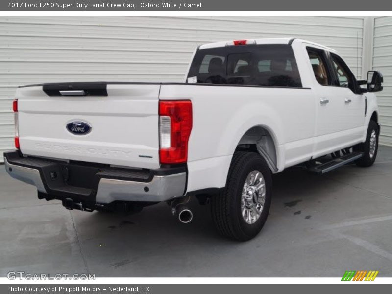 Oxford White / Camel 2017 Ford F250 Super Duty Lariat Crew Cab