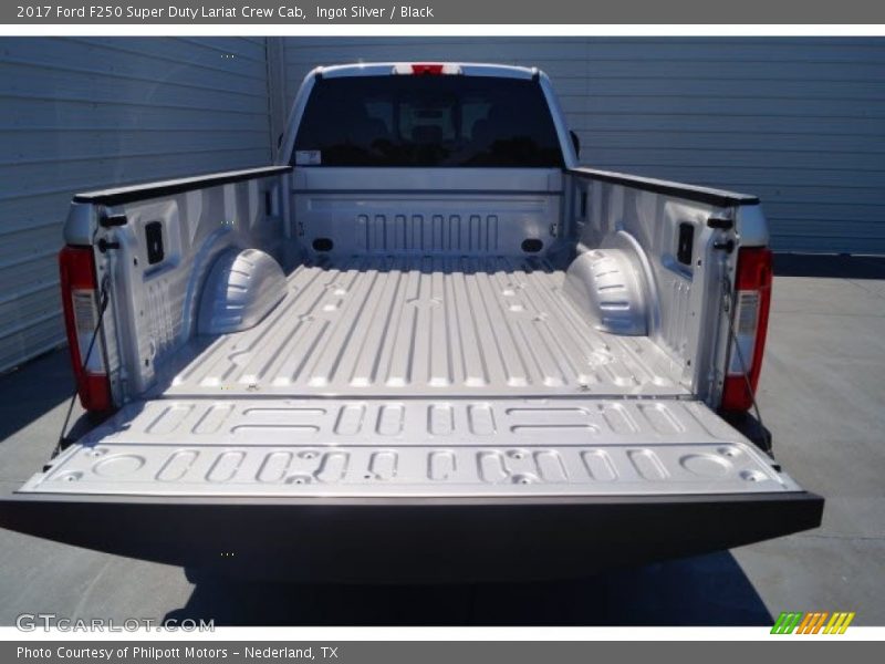 Ingot Silver / Black 2017 Ford F250 Super Duty Lariat Crew Cab