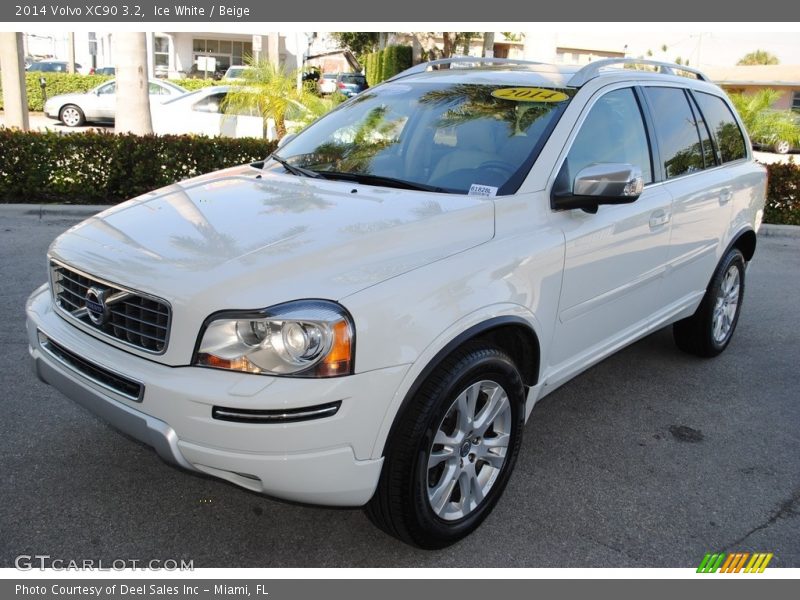 Ice White / Beige 2014 Volvo XC90 3.2