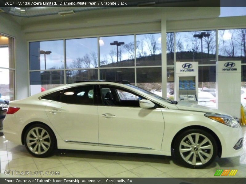 Diamond White Pearl / Graphite Black 2017 Hyundai Azera Limited