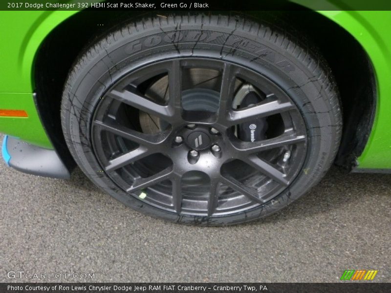  2017 Challenger 392 HEMI Scat Pack Shaker Wheel