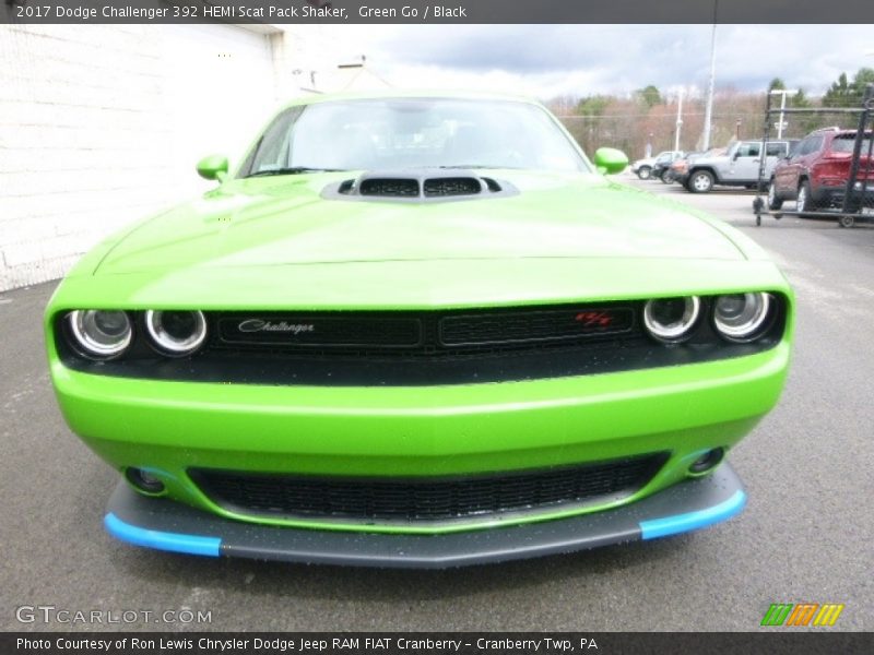 Green Go / Black 2017 Dodge Challenger 392 HEMI Scat Pack Shaker