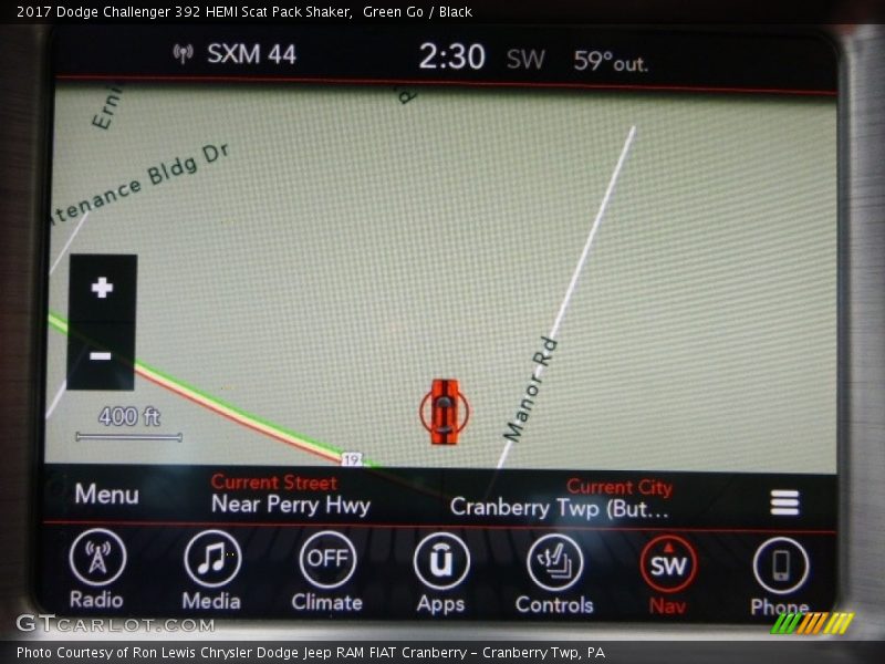 Navigation of 2017 Challenger 392 HEMI Scat Pack Shaker