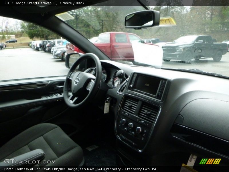 Granite / Black 2017 Dodge Grand Caravan SE