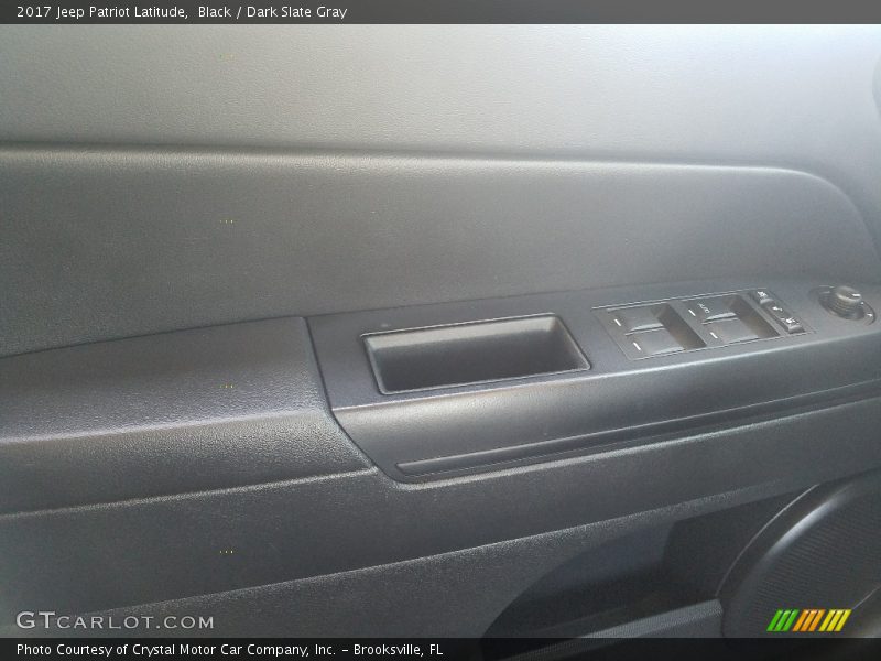 Black / Dark Slate Gray 2017 Jeep Patriot Latitude