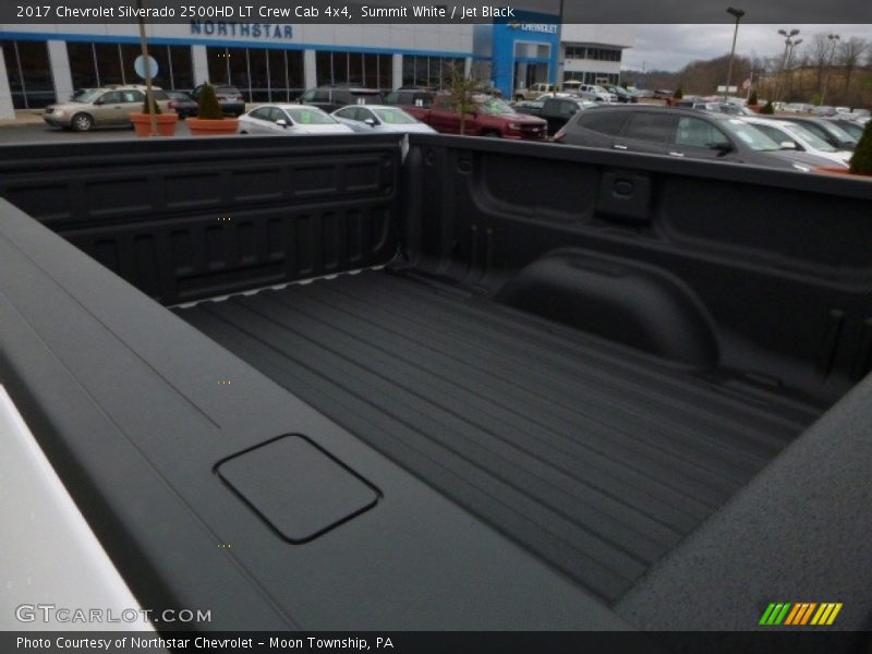 Summit White / Jet Black 2017 Chevrolet Silverado 2500HD LT Crew Cab 4x4