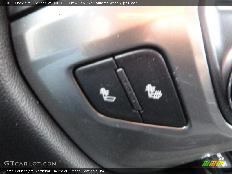 Summit White / Jet Black 2017 Chevrolet Silverado 2500HD LT Crew Cab 4x4