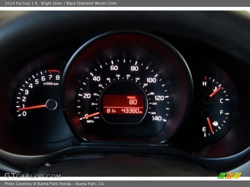 Bright Silver / Black Diamond Woven Cloth 2014 Kia Soul 1.6