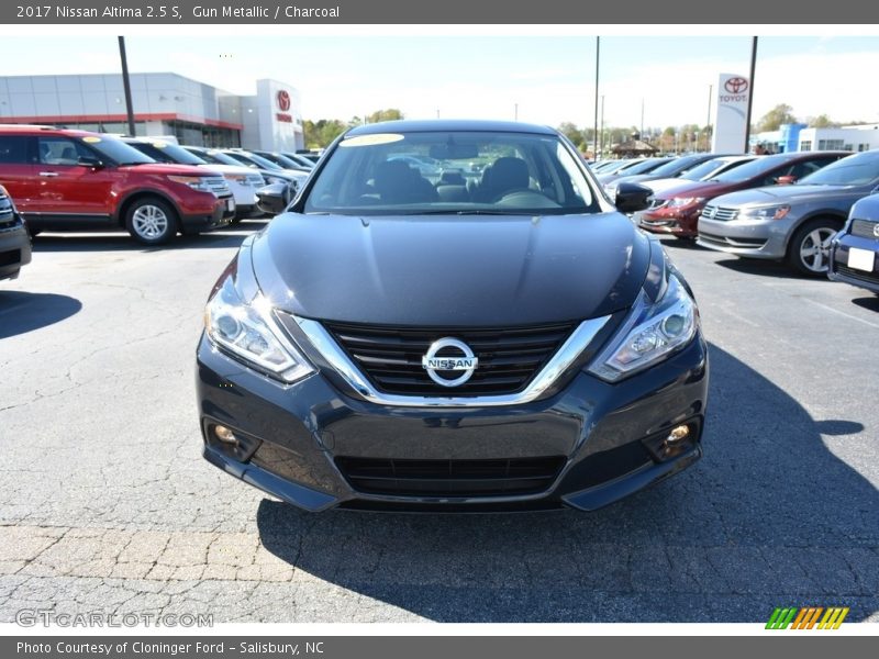 Gun Metallic / Charcoal 2017 Nissan Altima 2.5 S