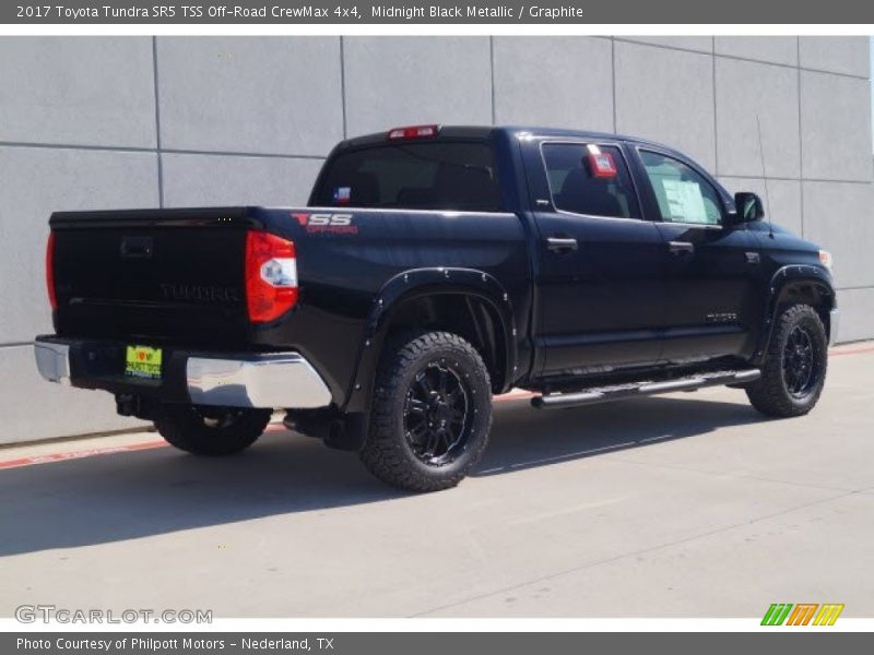 Midnight Black Metallic / Graphite 2017 Toyota Tundra SR5 TSS Off-Road CrewMax 4x4
