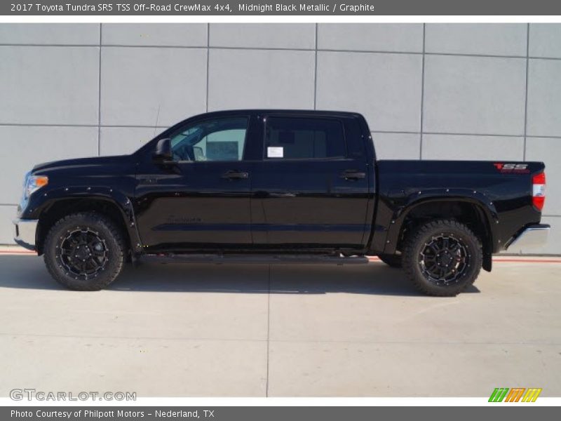 Midnight Black Metallic / Graphite 2017 Toyota Tundra SR5 TSS Off-Road CrewMax 4x4