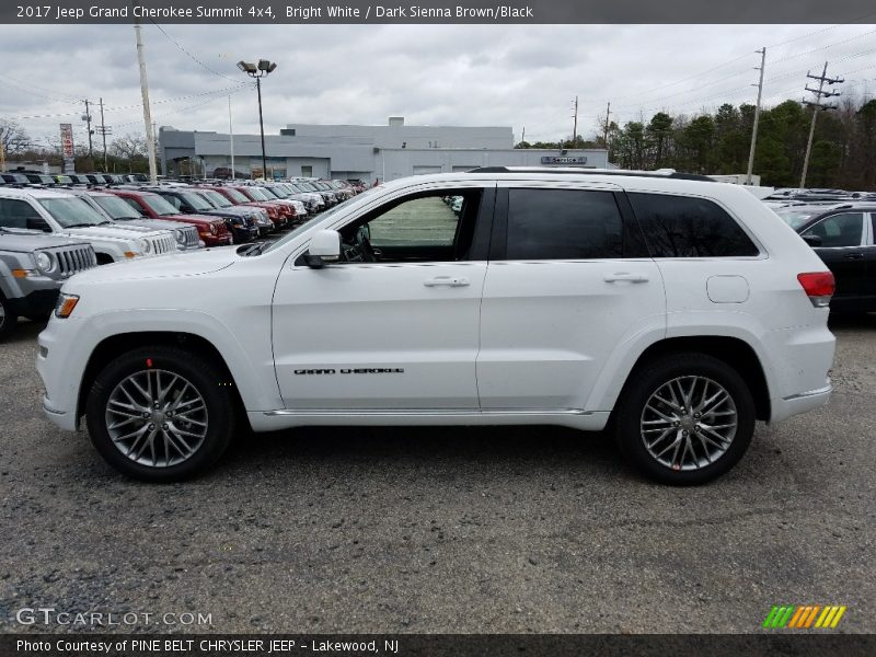 Bright White / Dark Sienna Brown/Black 2017 Jeep Grand Cherokee Summit 4x4