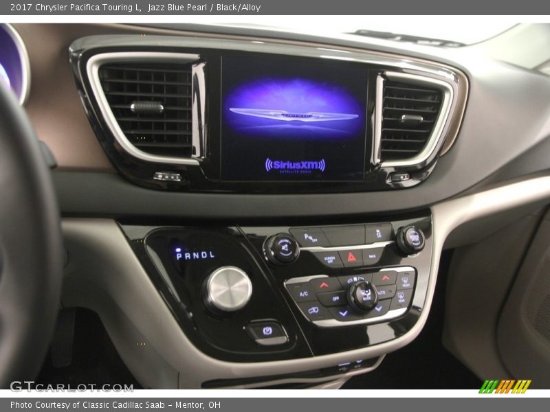 Controls of 2017 Pacifica Touring L