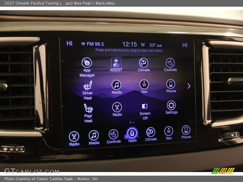 Controls of 2017 Pacifica Touring L