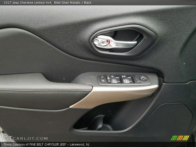 Billet Silver Metallic / Black 2017 Jeep Cherokee Limited 4x4