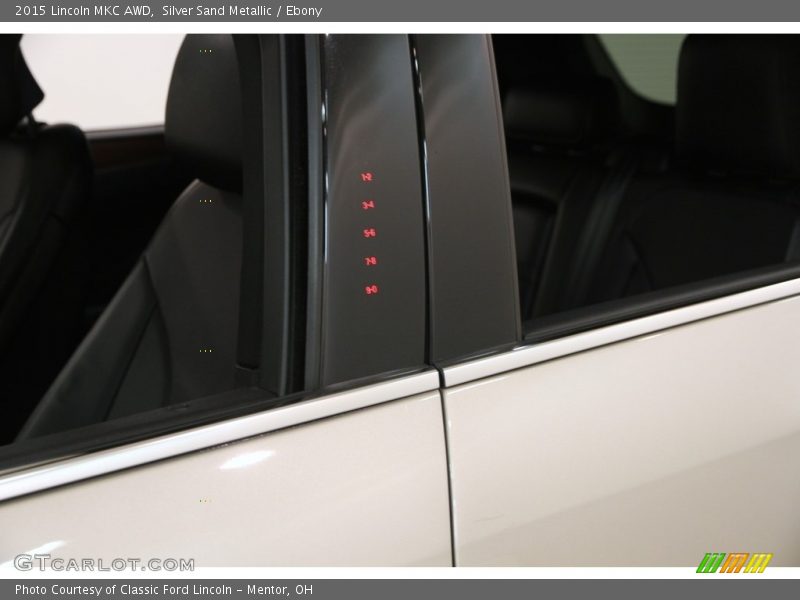 Silver Sand Metallic / Ebony 2015 Lincoln MKC AWD