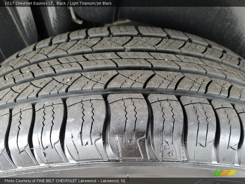 Black / Light Titanium/Jet Black 2017 Chevrolet Equinox LT