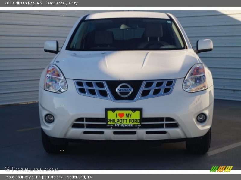 Pearl White / Gray 2013 Nissan Rogue S
