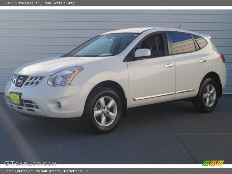 Pearl White / Gray 2013 Nissan Rogue S