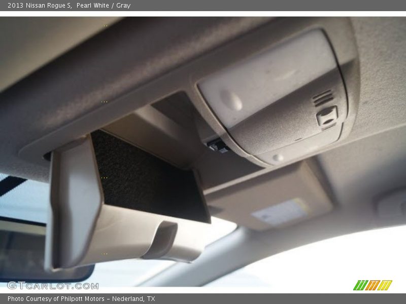 Pearl White / Gray 2013 Nissan Rogue S