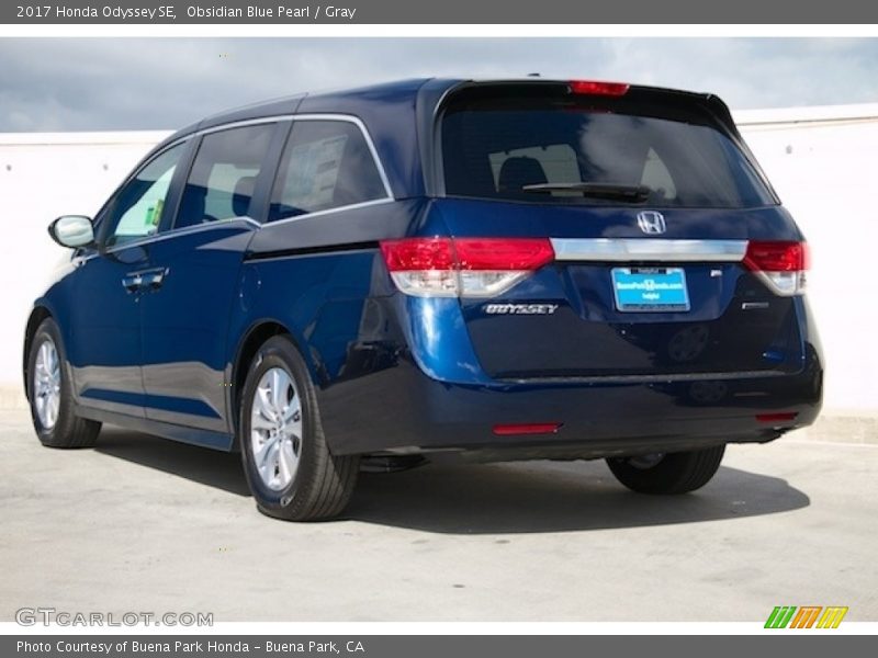 Obsidian Blue Pearl / Gray 2017 Honda Odyssey SE