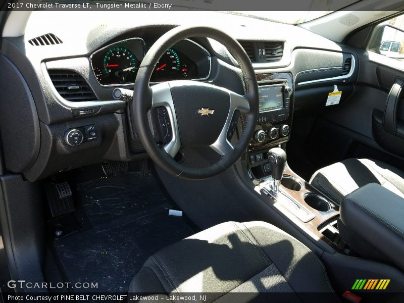 Tungsten Metallic / Ebony 2017 Chevrolet Traverse LT