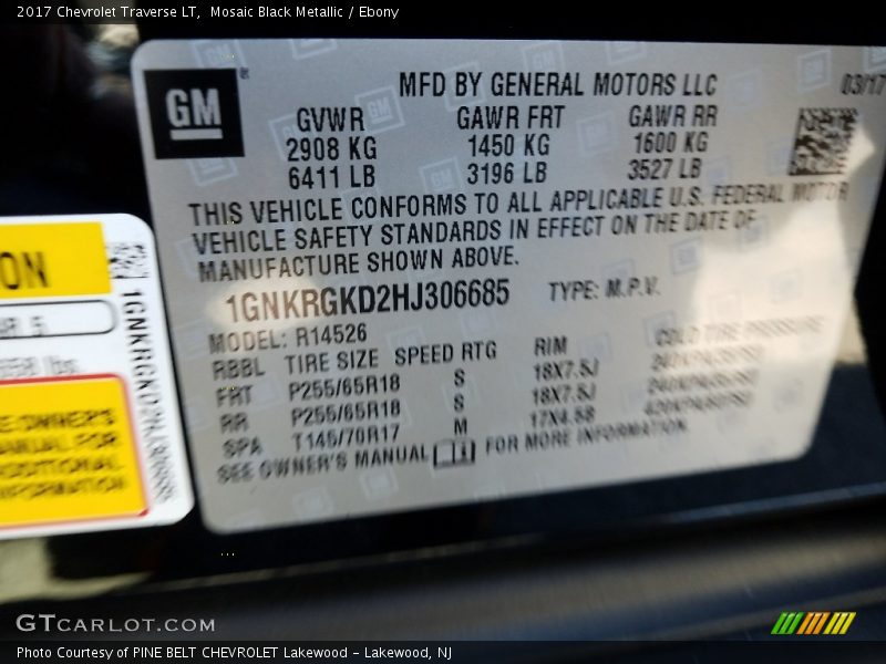 Mosaic Black Metallic / Ebony 2017 Chevrolet Traverse LT