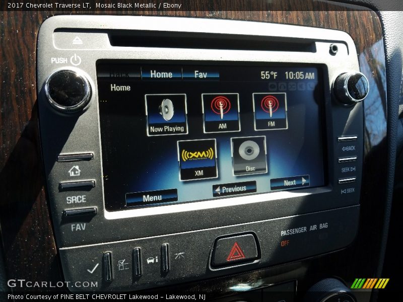 Mosaic Black Metallic / Ebony 2017 Chevrolet Traverse LT