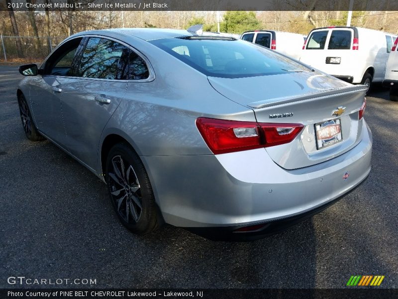 Silver Ice Metallic / Jet Black 2017 Chevrolet Malibu LT