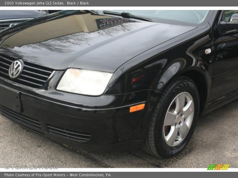 Black / Black 2003 Volkswagen Jetta GLS Sedan